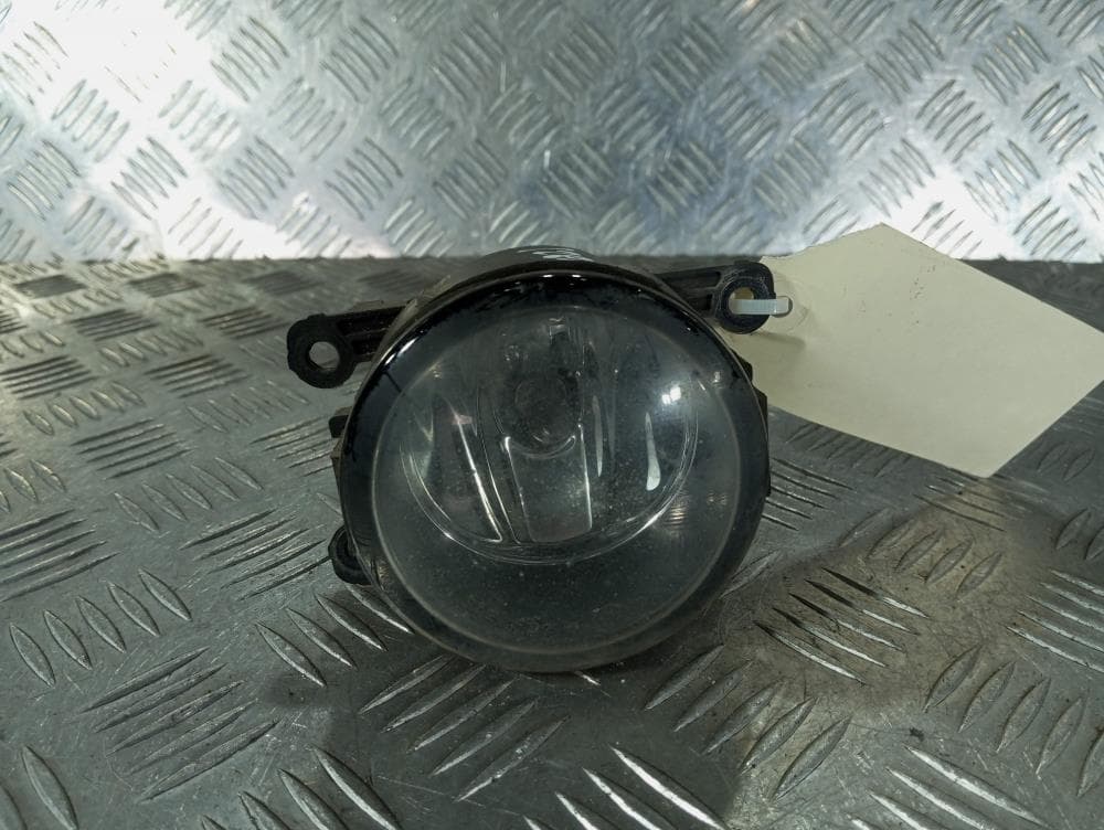 Фара противотуманная левая к Renault Scenic 2 (03-06)
