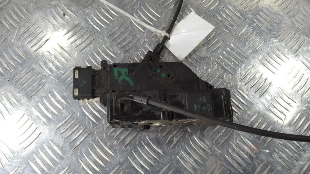 Замок двери задней левой к Citroen C4 Picasso 1 (06-13)