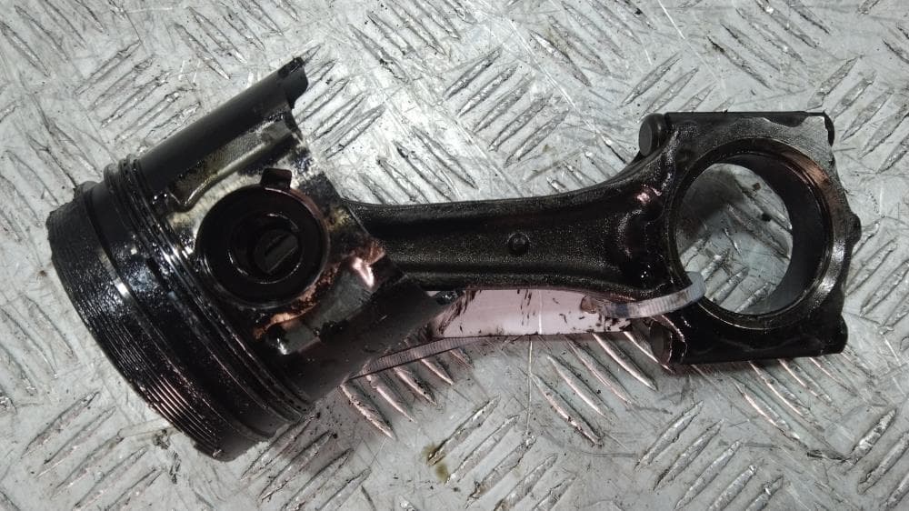 Поршень к Opel Astra G (98-04)