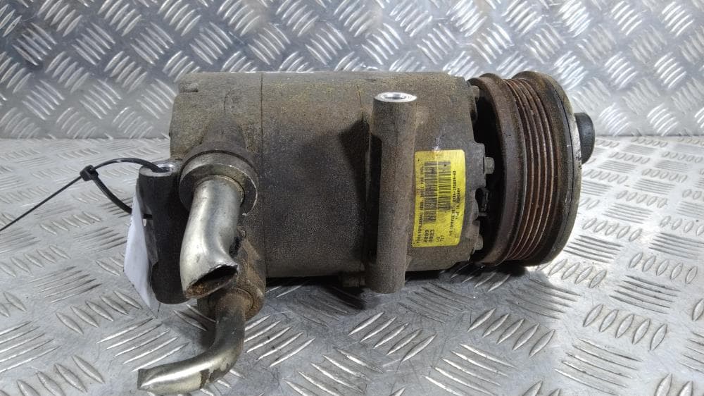Компрессор кондиционера к Volvo V50 (03-10)