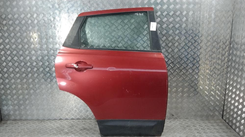 Дверь задняя правая к Nissan  Qashqai 1 (07-10)