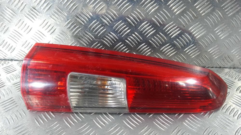 Фонарь задний левый к Volvo XC70 2 (00-05)