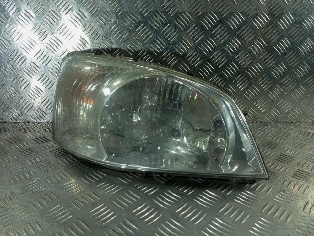 Фара правая к Hyundai Getz 1 (02-05)