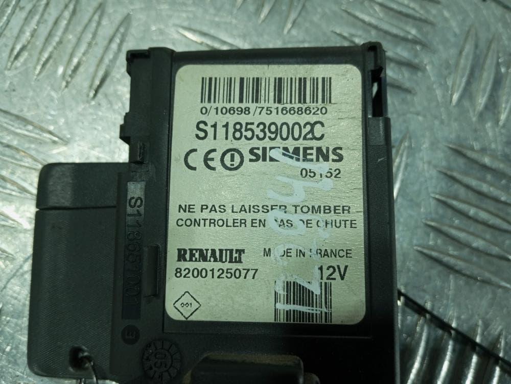 Замок зажигания к Renault Scenic 2 Рестайлинг (06-09)