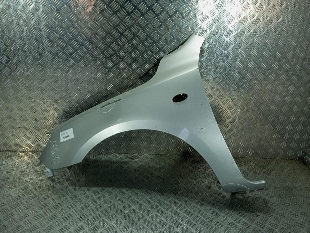 Крыло переднее левое к Mazda 3 BK (03-06)