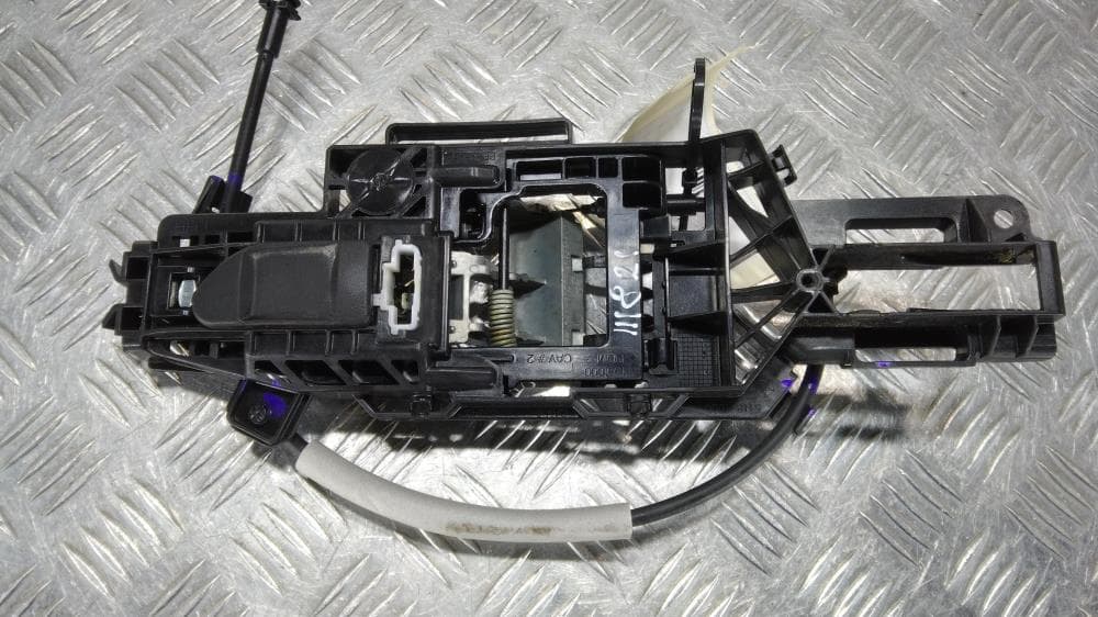 Кронштейн ручки двери к Jeep Grand Cherokee WL (21-24)