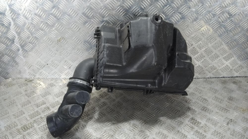 Корпус воздушного фильтра к Volvo V60 1 (10-13)