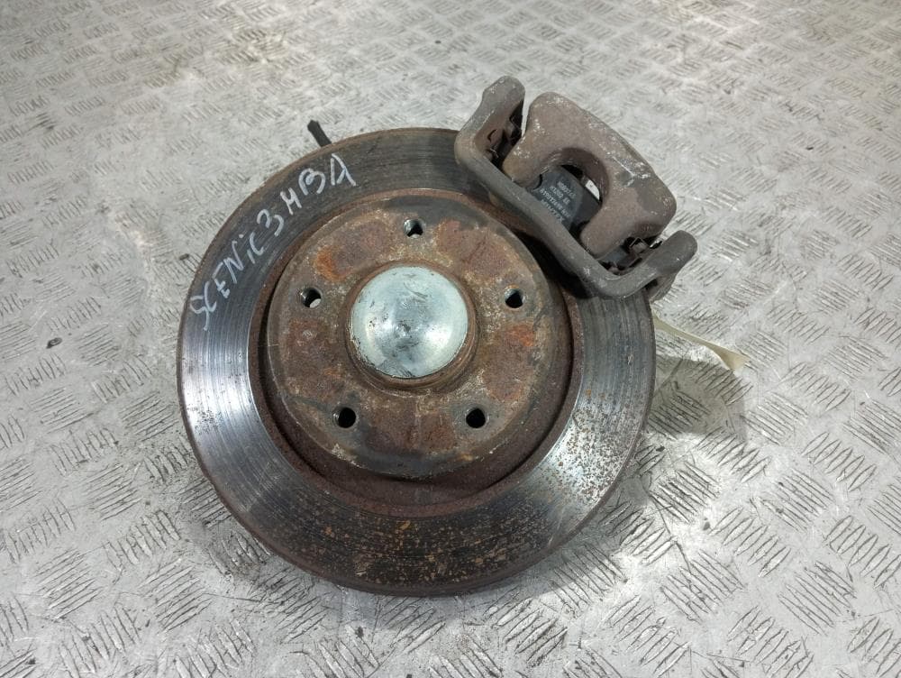Кулак задний правый к Renault Scenic 3 Рестайлинг (12-13)