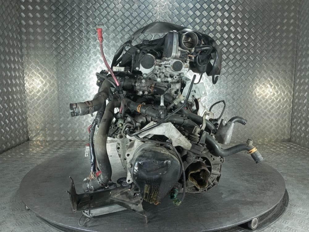 Двигатель к Renault Megane 2 (02-06)