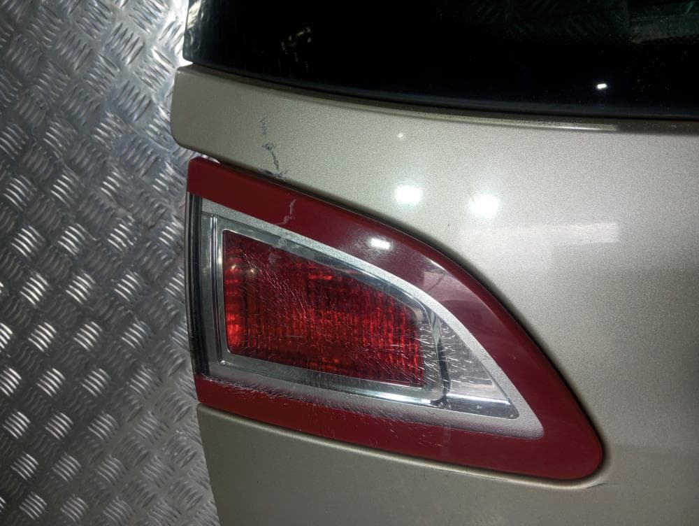 Крышка багажника (дверь 3-5) к Renault Scenic 3 (09-12)