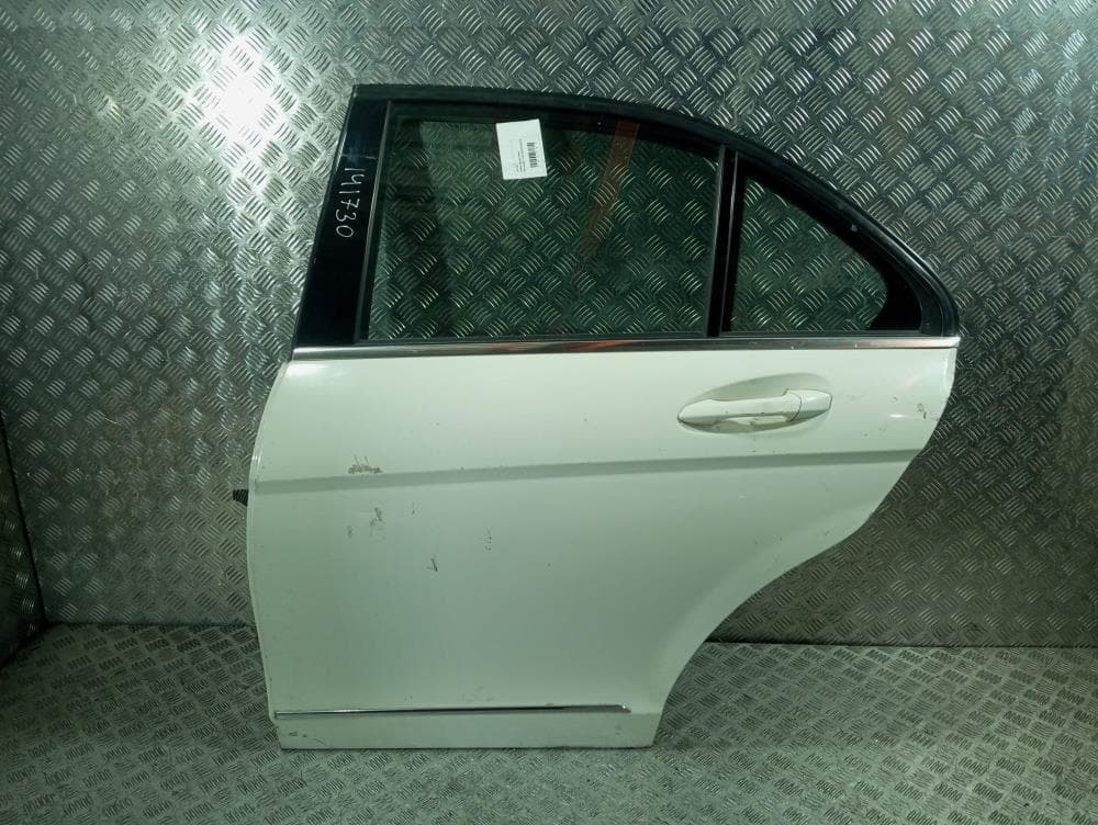 Дверь задняя левая к Mercedes C Class W204/S204/C204 (07-12)