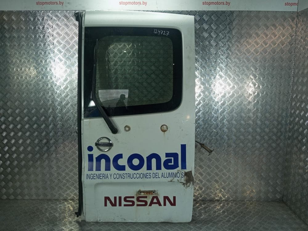 Дверь задняя распашная правая к Nissan  Primastar (02-06)
