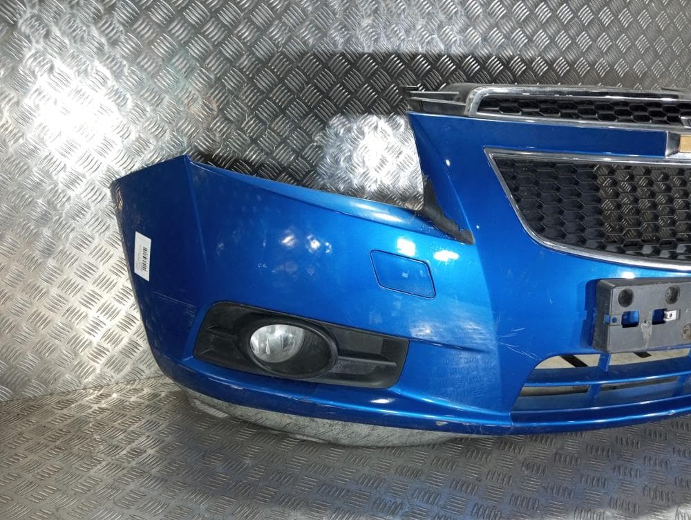 Бампер передний к Chevrolet Cruze J300 (09-12)