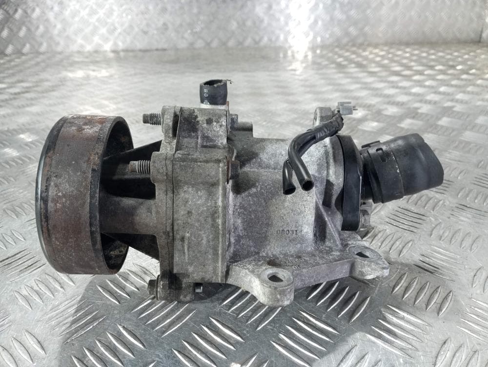 Помпа к Nissan  Serena C25 (05-12)