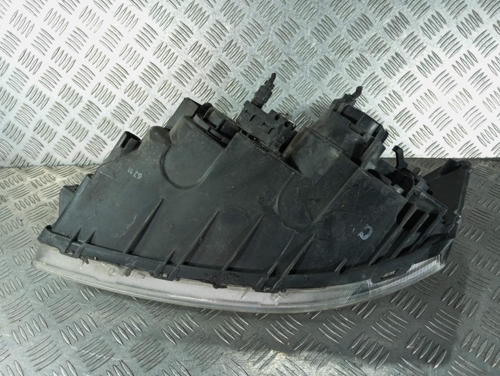 Фара правая к Hyundai Sonata 5 (04-07)