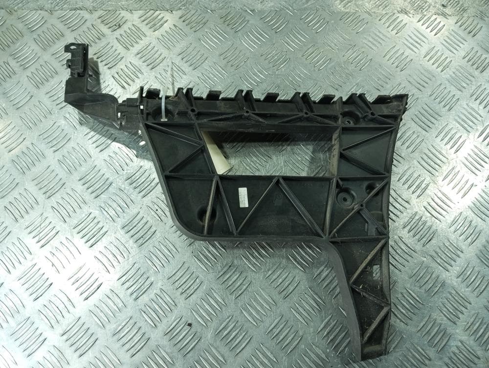 Кронштейн крепления бампера заднего к Audi A4 B8/8K (07-11)