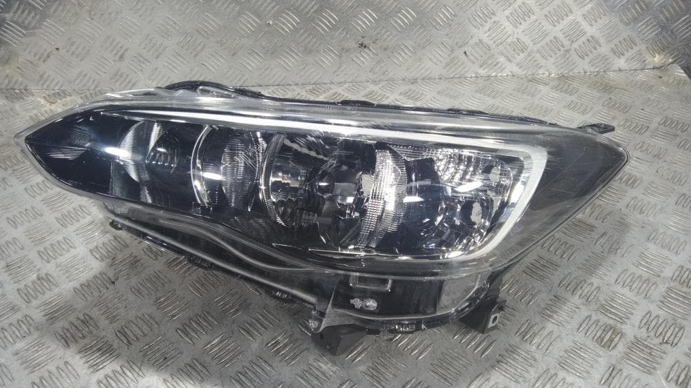 Фара левая к Subaru Impreza 5 (16-19)