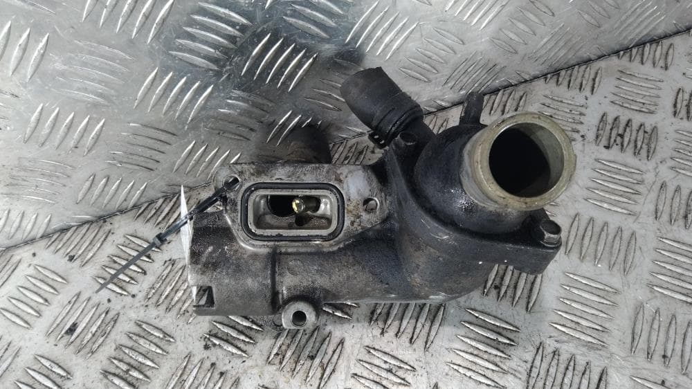 Корпус термостата к Opel Astra G (98-04)