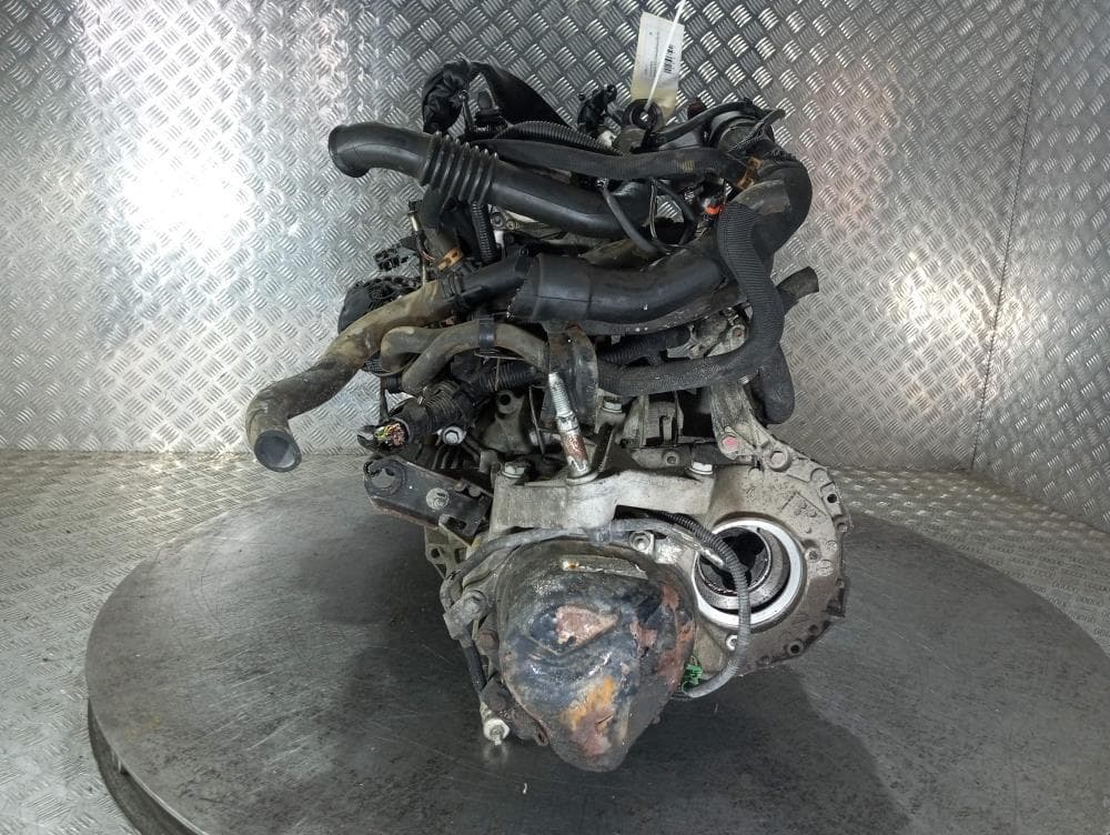 Двигатель к Renault Clio 2 Рестайлинг (01-03)