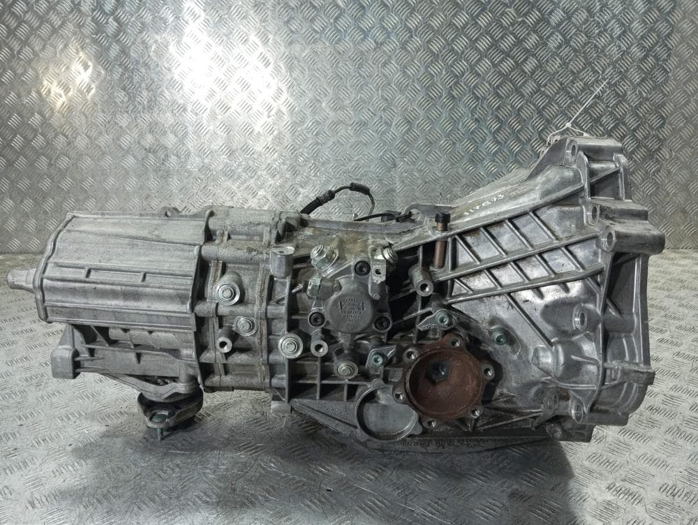 КПП механическая (МКПП) к Audi A4 B6 (01-05)