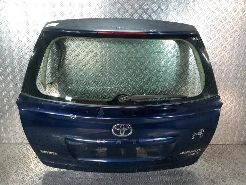 Крышка багажника (дверь 3-5) к Toyota Avensis 2 (03-06)