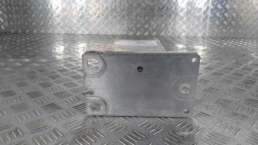 Клык бампера передний правый к Audi A4 B8/8K (07-11)