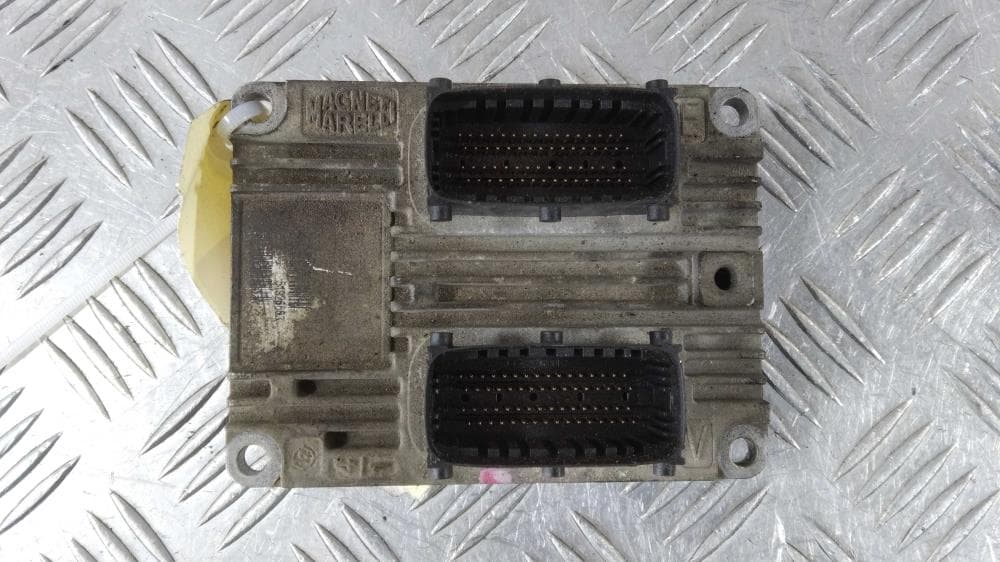 Блок управления двигателем к Fiat Punto 2 Рестайлинг (03-10)