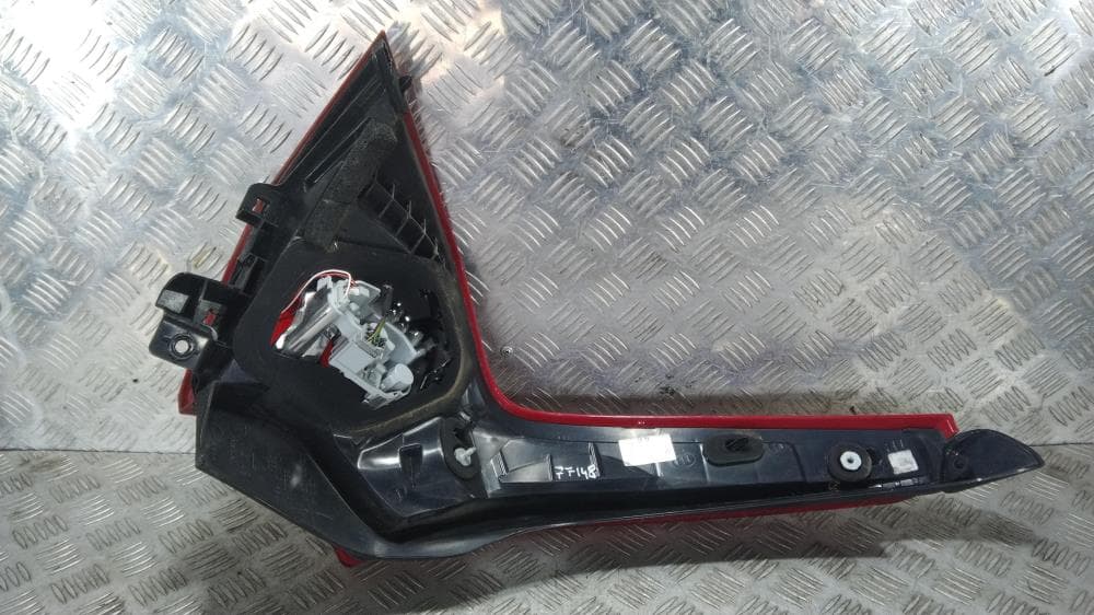 Фонарь задний правый к Volvo V60 1 (10-13)