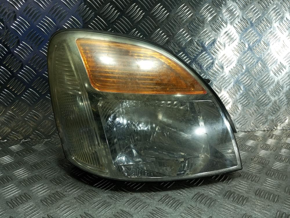 Фара правая к Hyundai H1 1 (97-04)