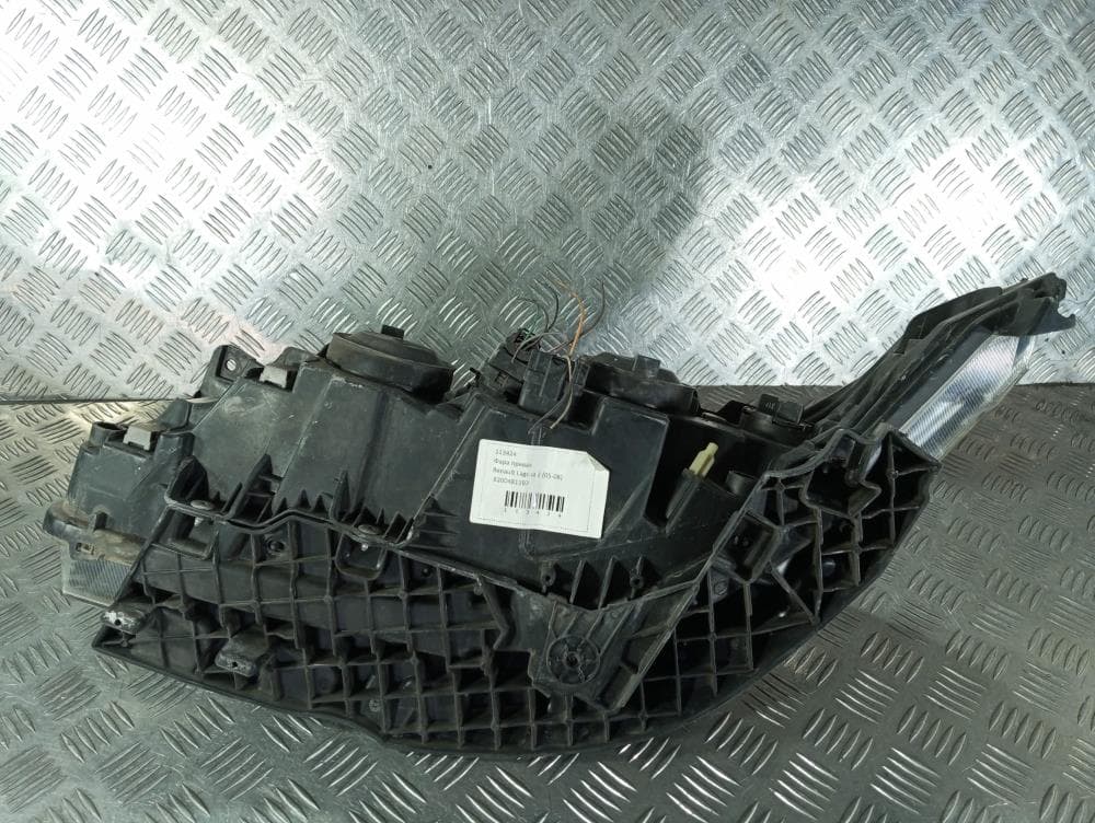 Фара правая к Renault Laguna 2 Рестайлинг (05-08)