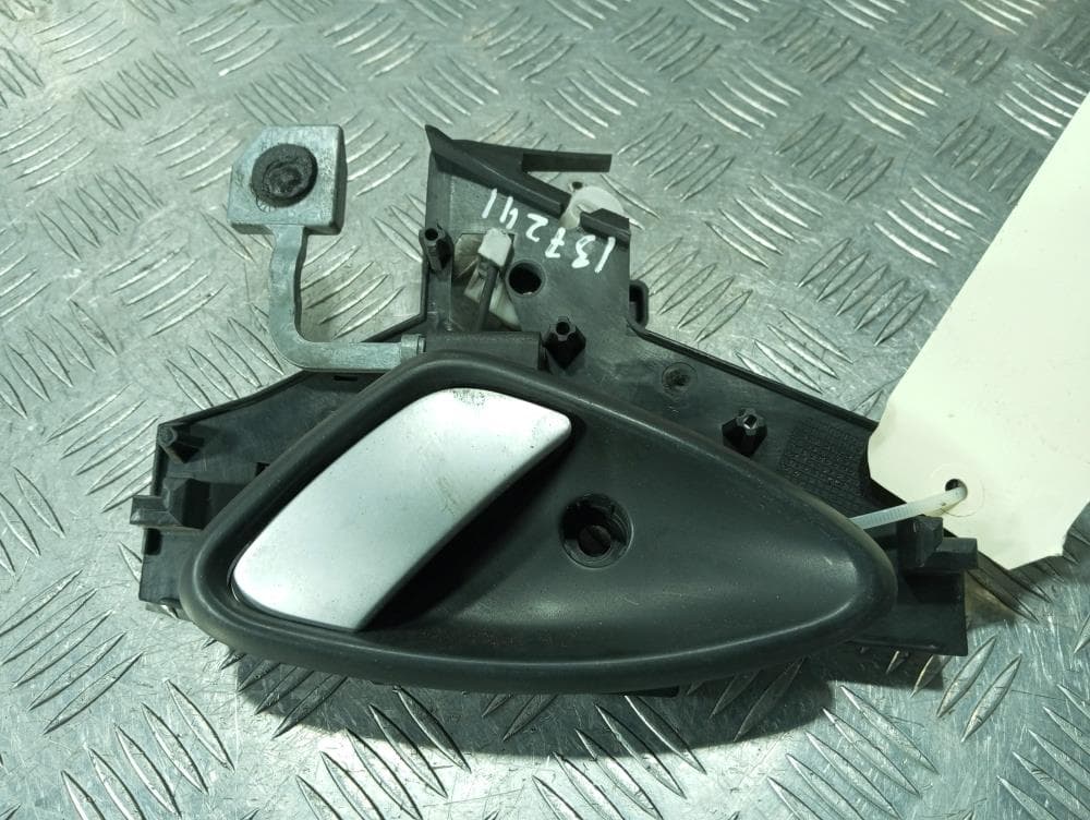 Ручка внутренняя передняя левая к Citroen C5 1 (01-04)