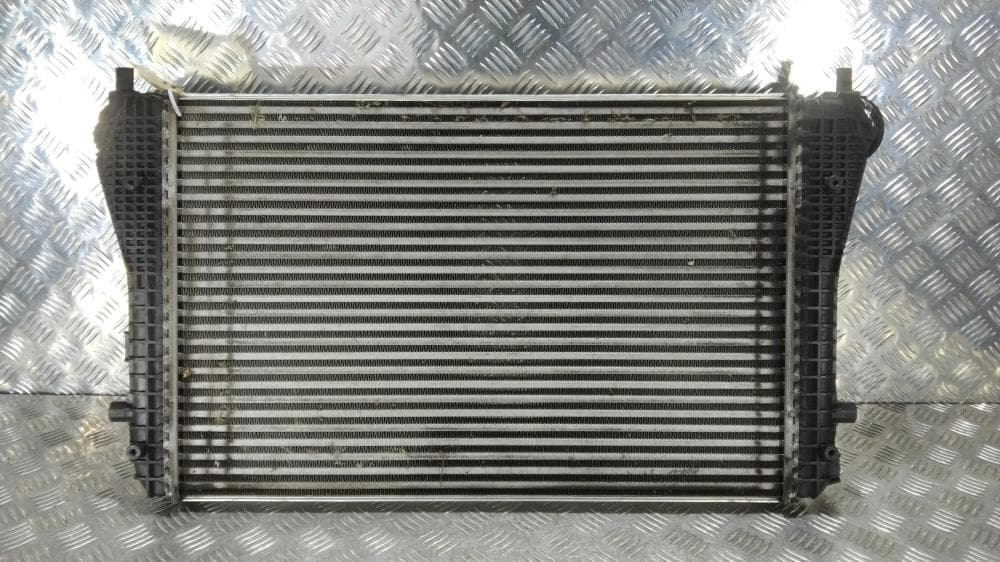 Интеркулер к Volkswagen Passat B6 (05-10)