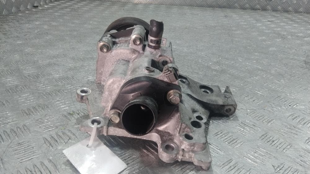 Помпа к Nissan  Serena C25 (05-12)