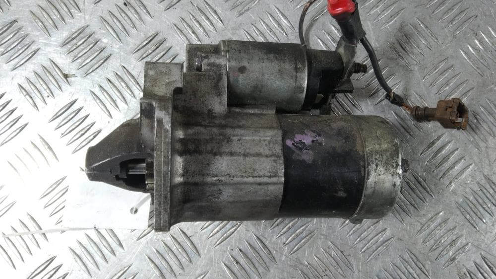 Стартер к Renault Scenic 2 (03-06)