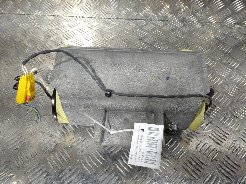 Подушка безопасности пассажира к Chrysler Pacifica 1 (03-06)