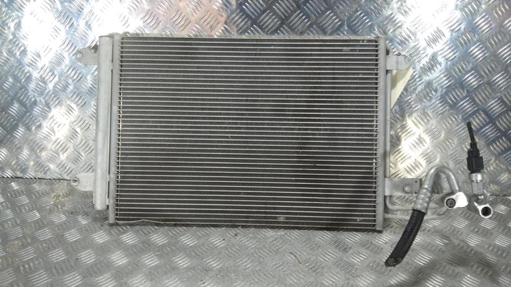 Радиатор кондиционера к Volkswagen Golf 6 (08-15)