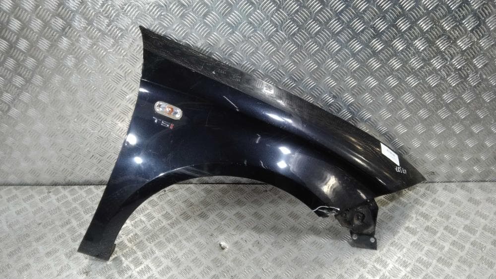 Крыло переднее правое к Seat Altea (04-09)