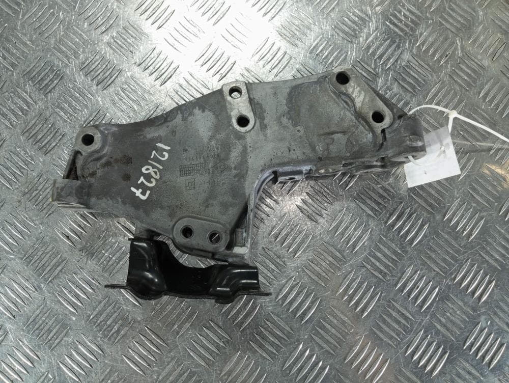 Кронштейн двигателя к Renault Laguna 2 Рестайлинг (05-08)