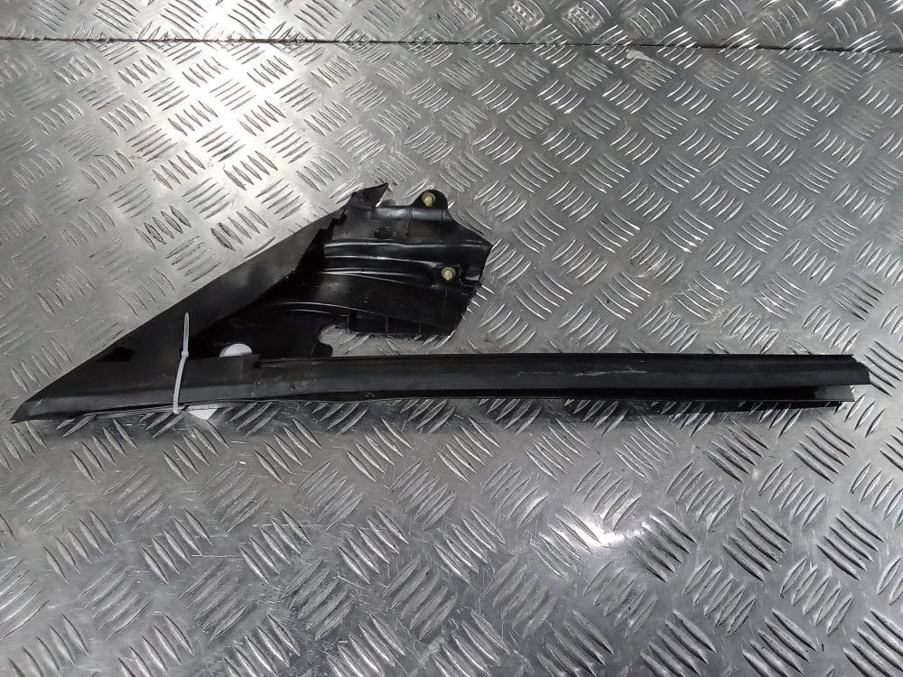 Уплотнитель к Tesla Model 3 (17-21)