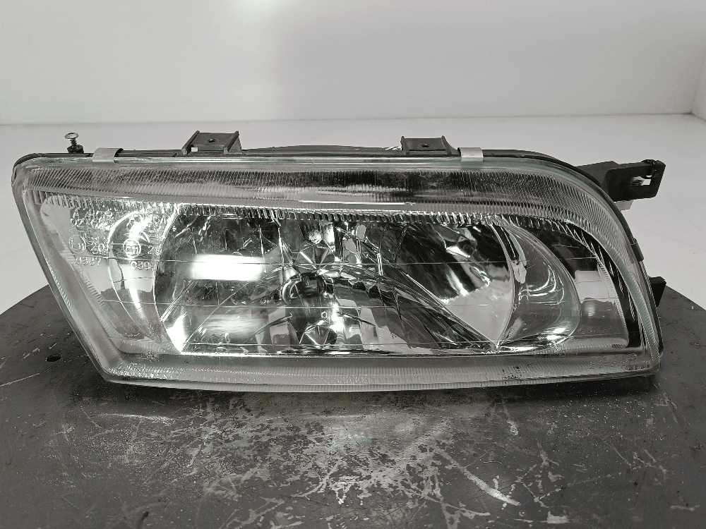 Фара правая к Nissan  Almera N15 (95-98)