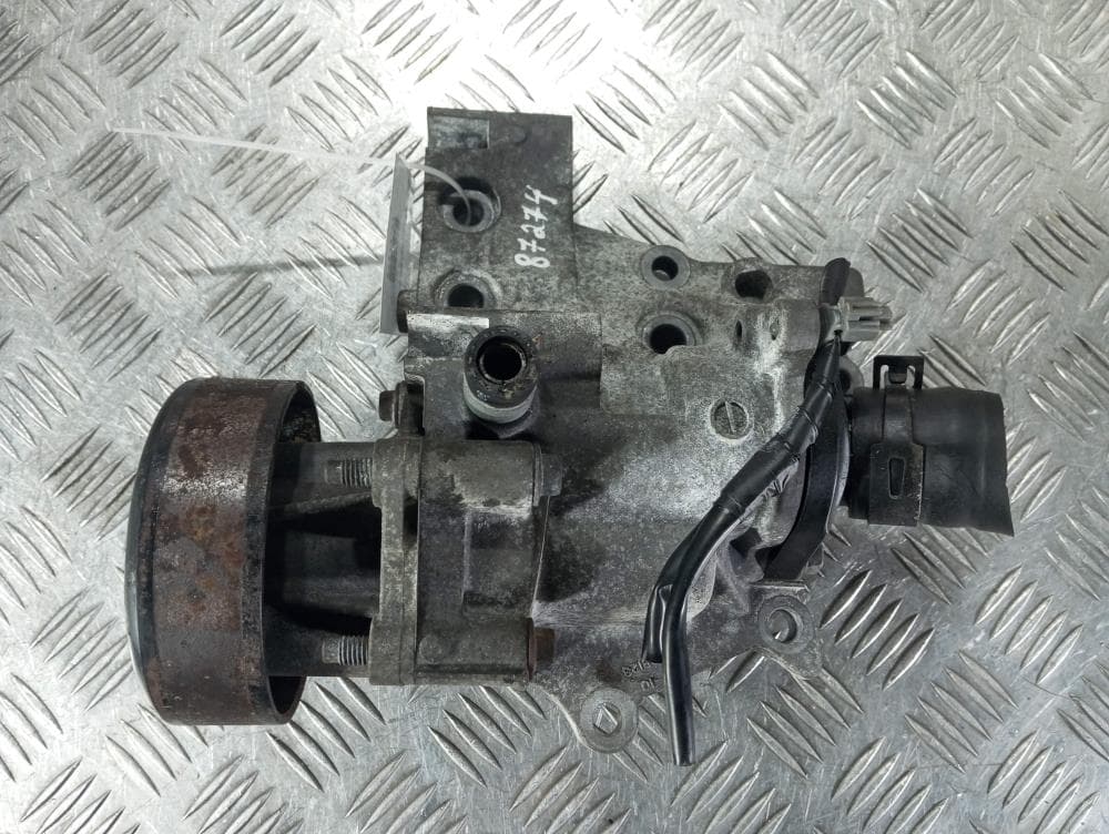 Помпа к Nissan  Serena C25 (05-12)