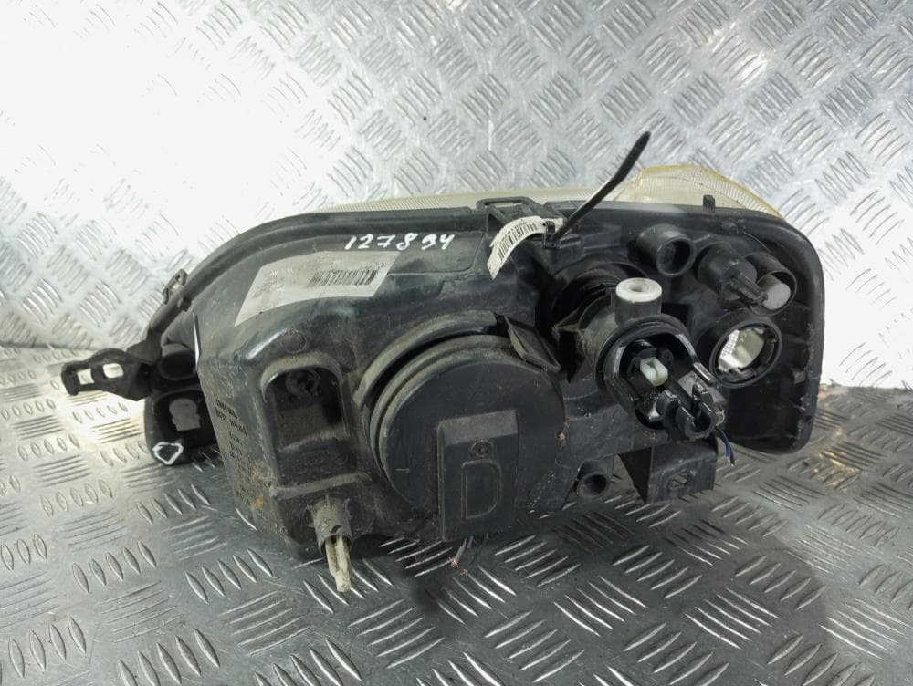 Фара правая к Renault Logan 1 (04-09)