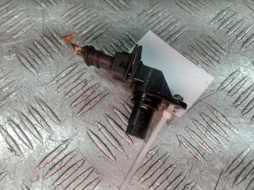 Датчик распредвала к Renault Scenic 2 (03-06)