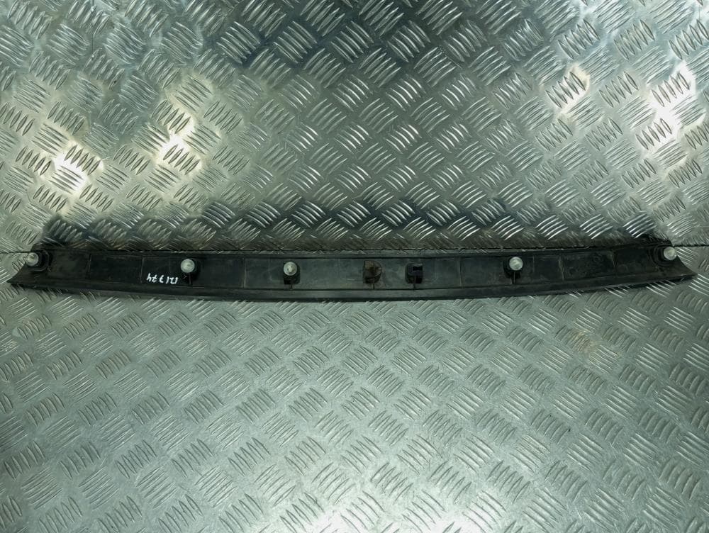 Обшивка крышки багажника к Peugeot 307 (01-05)