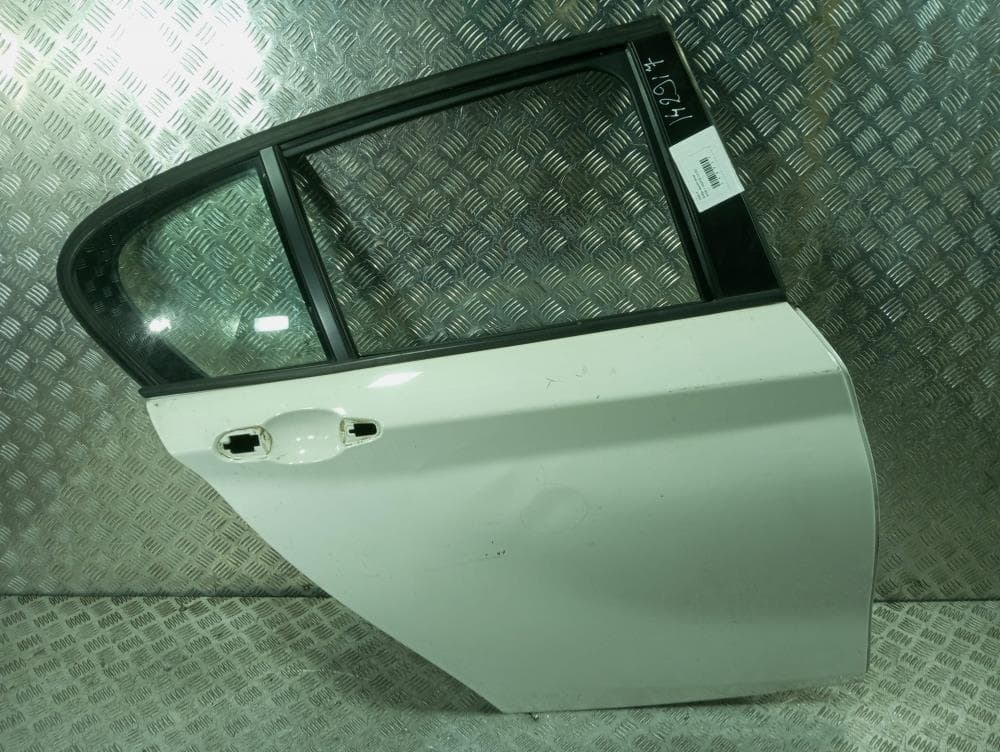 Дверь задняя правая к BMW 1 F20/F21 (11-15)