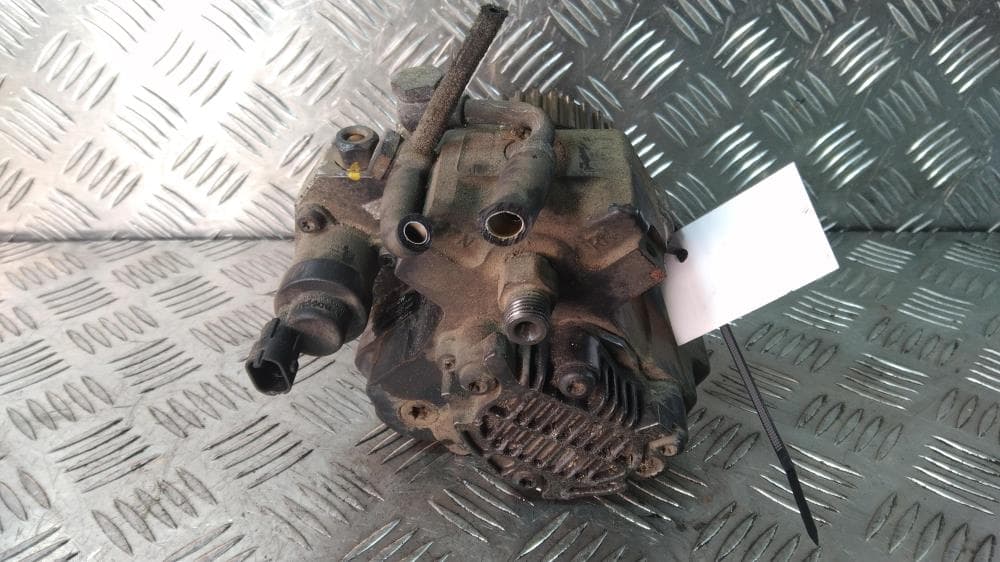 ТНВД к Chrysler Voyager 4 (01-04)