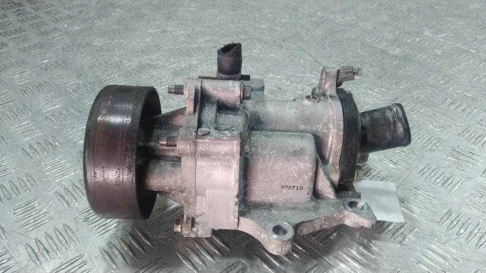 Помпа к Nissan  Serena C25 (05-12)