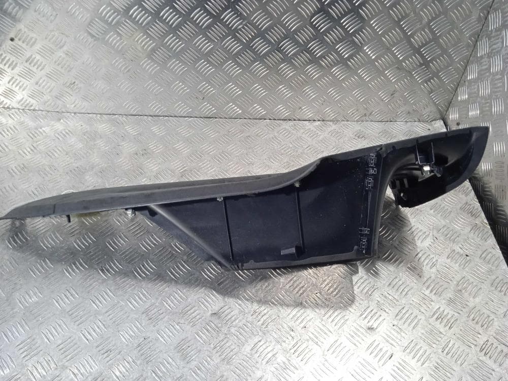 Обшивка багажника к Tesla Model X (15-21)