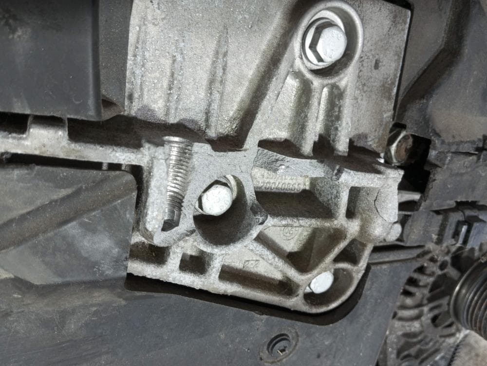 Двигатель к Nissan  Note E11 (05-09)