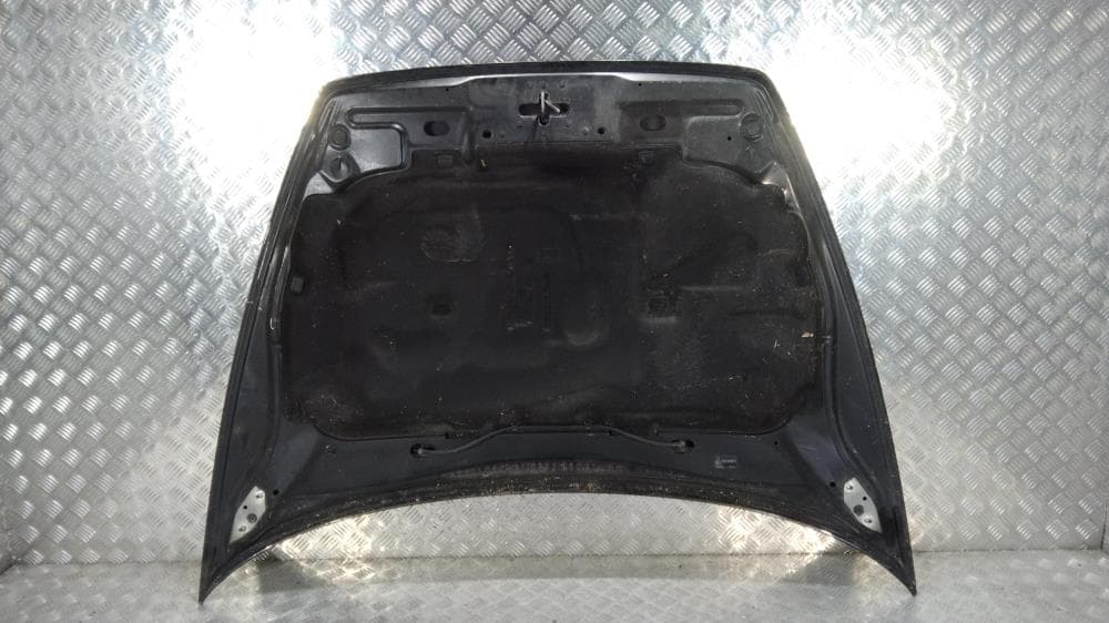 Капот к Volvo C30 (06-09)